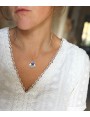 Collier Calypso 'Bleu Nuage' artisanal en verre