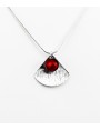 Collier Calypso 'Rouge rubis' artisanal en verre